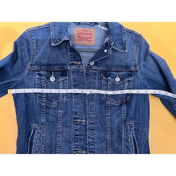 Levi Strauss Co. Trucker Denim Jacket Cropped Long Sleeves Dark Wash Womens M - Picture 7 of 8